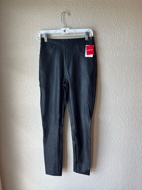 SPANX NEW WITH TAGS Size Small Faux Leather Black Skinny Pants